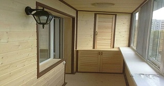 Отделка балкона под ключ Стрежевой, цена от 5845 руб.